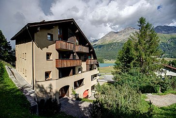 Ferienwohnung in Silvaplana - Chesa Munteratsch in Silvaplana