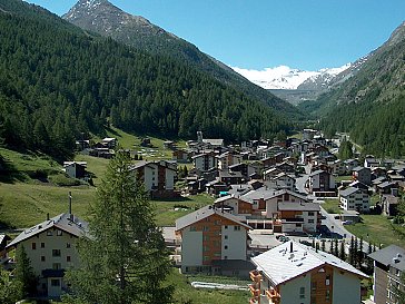 Ferienwohnung in Saas-Almagell - Bergdorf im Sommer