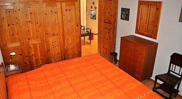 Ferienwohnung in Celerina - Schlafzimmer