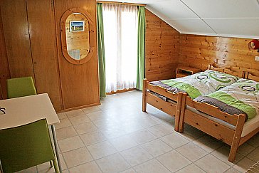 Ferienwohnung in Grächen - Schlafzimmer