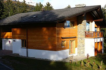 Ferienwohnung in Crans-Montana - Chalet Tova im Sommer