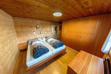 Ferienwohnung in Gspon - Schlafzimmer