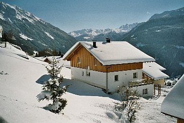 Ferienwohnung in Bartholomäberg - Abseits vom Durchzugsverkehr, mitten in den Bergen