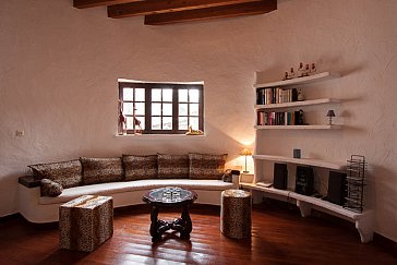 Ferienhaus in Puerto de Pollensa, Port de Pollença - Runder Salon - Blick auf Sofa