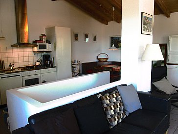 Ferienhaus in Lugano-Cadro - Wohnzimmer, Küchen und Esecke