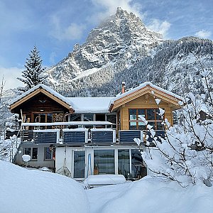 Ferienwohnung in Kandersteg - Parterre und Hochparterre je eine 4-Zimmerwohnung