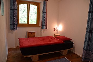 Ferienhaus in Monte Brè sopra Locarno - Kleines Schlafzimmer mit Einzel- oder Doppelbett