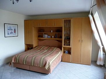 Ferienwohnung in Kühlungsborn - Komfortables Polsterbett in Seniorenhöhe