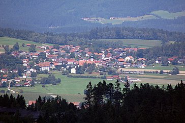 Ferienwohnung in Regen-March - Unser Dorf