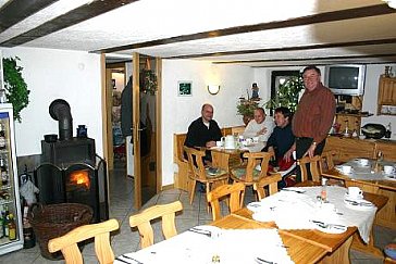 Ferienwohnung in Wernigerode-Drübeck - Frühstücksraum mit Kamin