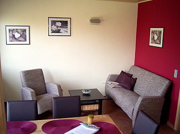 Ferienwohnung in Dranske - Wohnung Donnerkeil mit Sitzecke und Esstisch