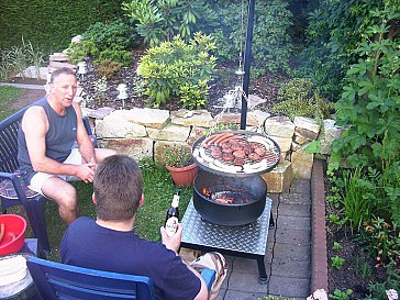 Ferienhaus in Idar-Oberstein - Feriengäste beim Grillen