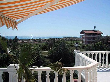 Ferienhaus in Alanya-Side-Manavgat - Der Blick von der Dachterrasse auf das Meer