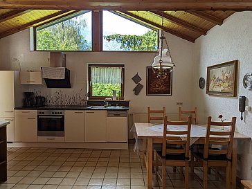 Ferienhaus in Bisingen - Küche und Essbereich