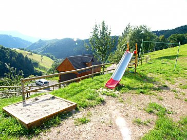 Ferienhaus in Oppenau - Spielplatz Müllerbauernhof