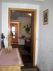 Ferienwohnung in Titisee-Neustadt - Flur mit Sitzecke