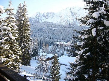 Ferienwohnung in Karersee-Welschnofen - Blick zum Grand-Hotel Carezza