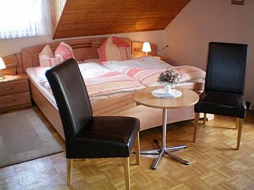 Ferienwohnung in Ernst-Cochem - Gästezimmer