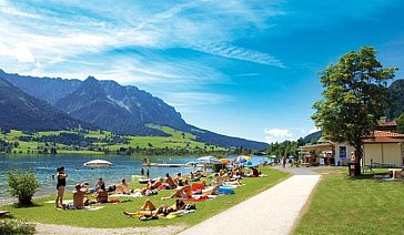 Ferienwohnung in Walchsee - Zum Ortszentrum nur 1 Minute und zum See 2 Minuten