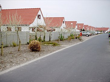 Ferienhaus in De Haan - Park Strassenansicht