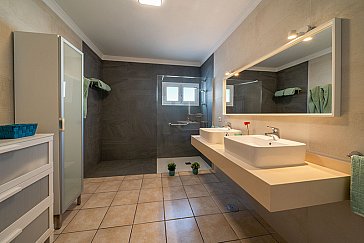 Ferienwohnung in Tias-Puerto del Carmen - Badezimmer