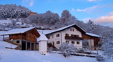 Ferienwohnung in Lajen - Der Paderlafoderhof im Winter