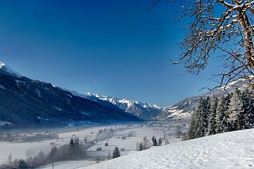 Ferienwohnung in Hollersbach - Vom Balkon Richtung Bramberg