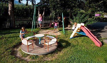 Ferienwohnung in Lana - Spielplatz