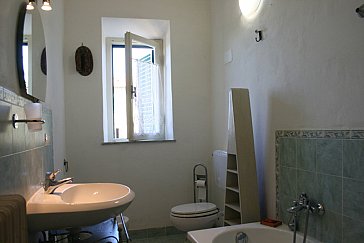 Ferienwohnung in Castagneto Carducci - Bad