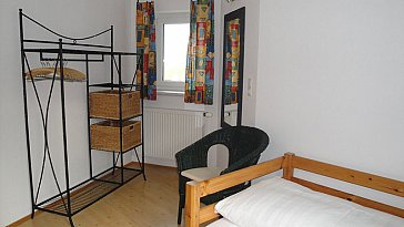 Ferienhaus in Hohenbrugg an der Raab - Kleiderablage im Zweibettzimmer