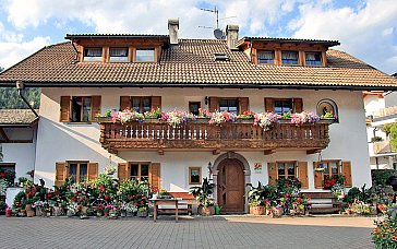 Ferienwohnung in Kiens, Chienes - Der Pichlerhof im Sommer