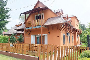 Ferienwohnung in Siófok - Hausansicht von Szent László Strasse