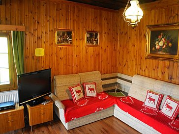Ferienhaus in Ebene Reichenau - Im Wohnzimmer kann man ganz gemütlich "couchen"