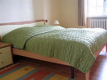 Ferienwohnung in Tignale - Kleine Wohnung - Schlafzimmer mit Doppelbett