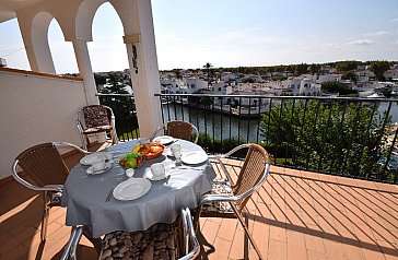 Ferienwohnung in Ampuriabrava - Balkon