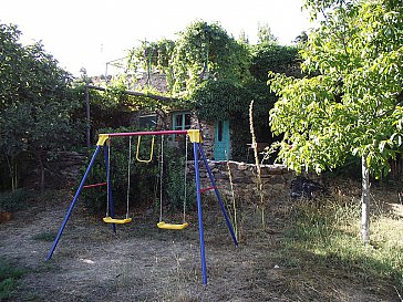 Ferienhaus in Lanjarón - Dieses Haus ist von üppiger Vegetation umgeben