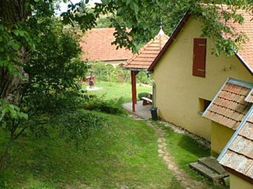 Ferienhaus in Ófalu - Hinteransicht des Hauses