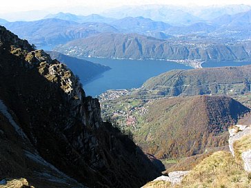 Ferienwohnung in Brusimpiano - Blick vom Monte Generoso
