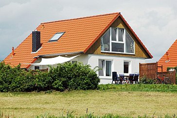 Ferienhaus in Holnis-Glücksburg - Ferienhaus Holnis Südostansicht