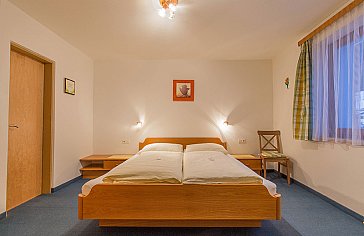 Ferienwohnung in Neustift im Stubaital - Schlafzimmer