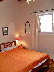 Ferienhaus in Gruissan - Schlafzimmer im Obergeschoss