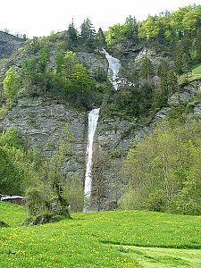 Ferienhaus in Lungern - Wasserfall