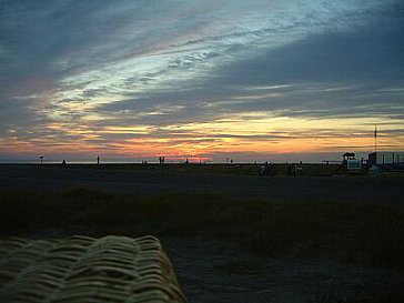 Ferienwohnung in Büsum - Vom Sandstrand aus über den Strandkorb hinweg