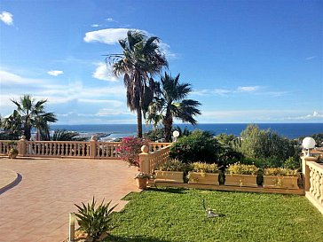 Ferienhaus in Dénia - Traumhafter Blick auf das Meer