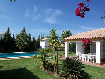 Ferienhaus in Conil de la Frontera - Terrasse und Garten