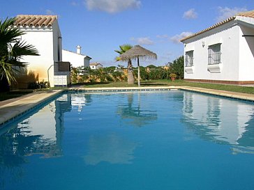 Ferienhaus in Conil de la Frontera - Blick über den Pool