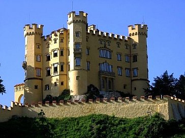 Ferienwohnung in Reutte-Lechaschau - Schloss Hohenschwangau, 20 Minuten entfernt