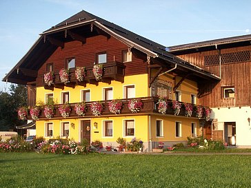 Ferienwohnung in Seeham - Herzlichkeit, Ruhe & Natur das gibt es bei uns pur