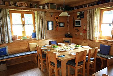 Ferienwohnung in Kirchdorf im Wald - Unser Gartenhaus mit bayerischem Stüberl