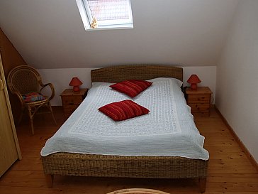 Ferienhaus in Friedrichstadt - Schlafzimmer OG 140 x 200 Bett